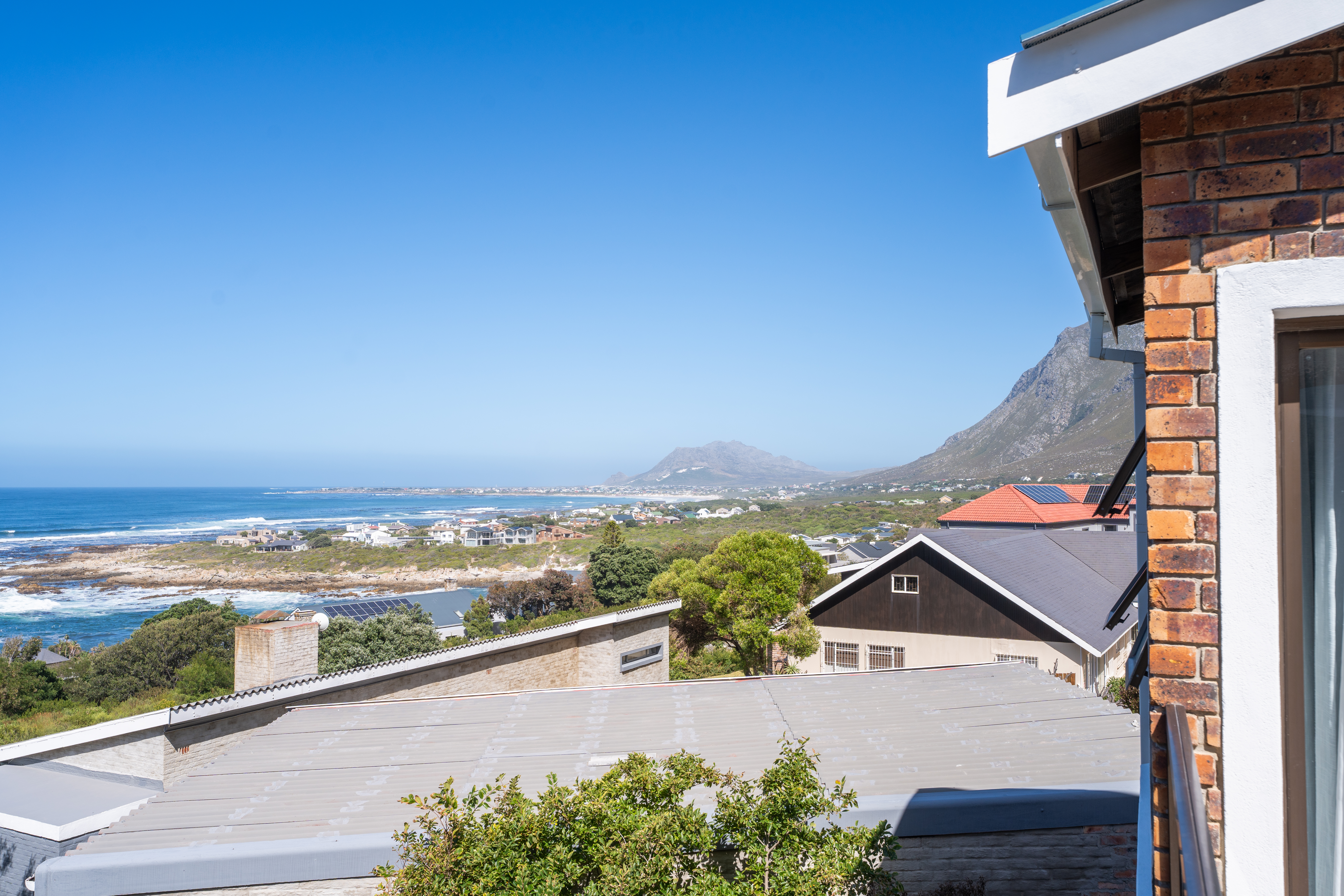 5 Bedroom Property for Sale in Bettys Bay Western Cape